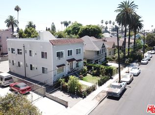 2110 Bonsallo Ave, Los Angeles, CA 90007