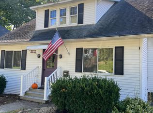 61 Hadwen Rd, Worcester, MA 01602