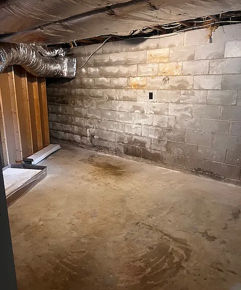 Storage area (basement)