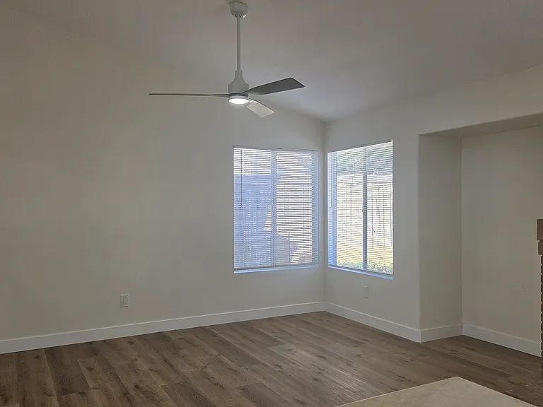 804 Napa Ct — Photo 4