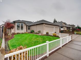 21989 NE Lachenview Ln, Fairview, OR 97024