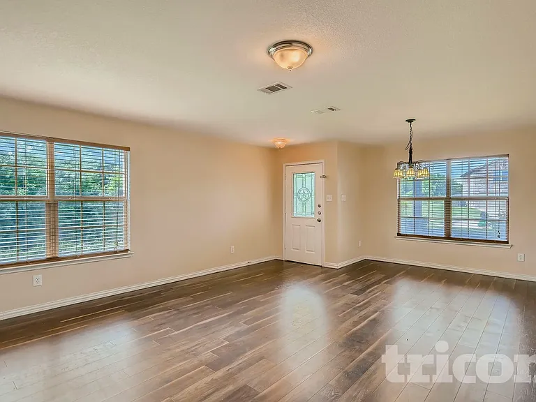 5281 Placid Dr — Photo 14