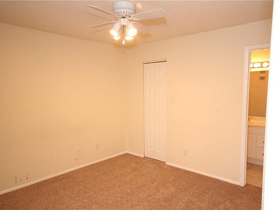 5th image of 3708 Idlebrook Cir APT 206