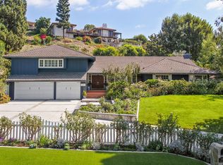 11822 Skyline Dr, Santa Ana, CA 92705