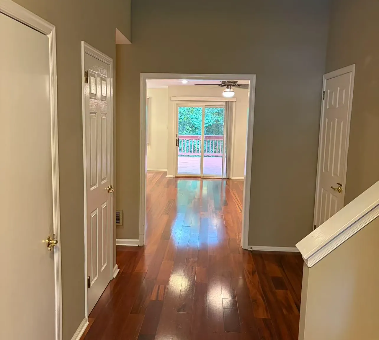 3 bed, 2.5 bath, 1732 sqft, $2,700 — Photo 3