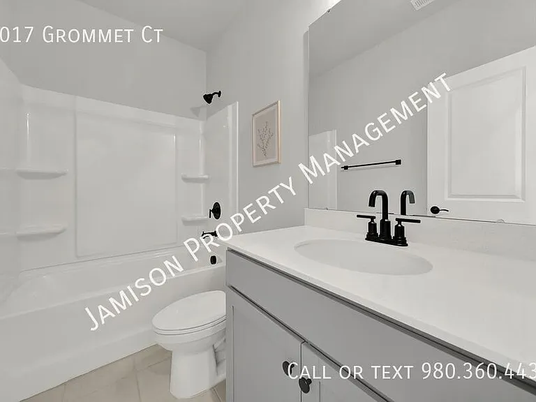 4017 Grommet Ct — Photo 4