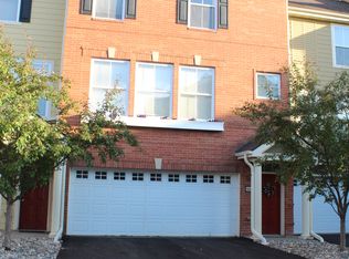 10265 Bleeker St, Woodbury, MN 55129