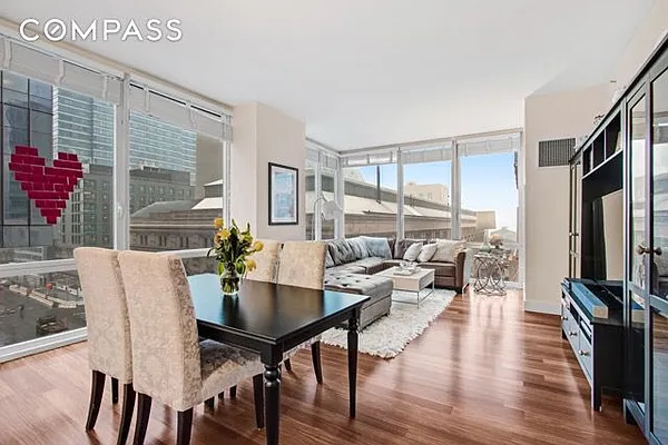 Rented by Compass | media 19