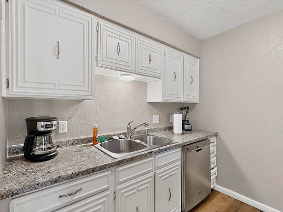 5th image of 2315 Blue Sage Ln