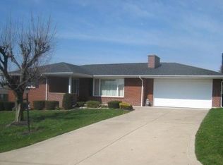 1211 Ridgeview Dr, Latrobe, PA 15650