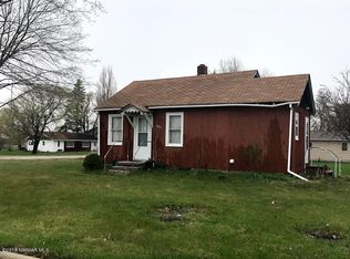 103 4th Ave SE, Clearbrook, MN 56634