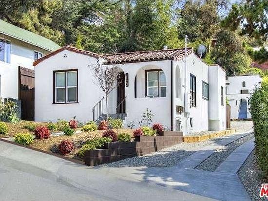 1st image of 2120 Oak Glen Pl
