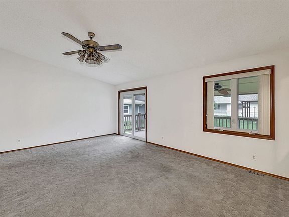 3rd image of 219 S College Ave