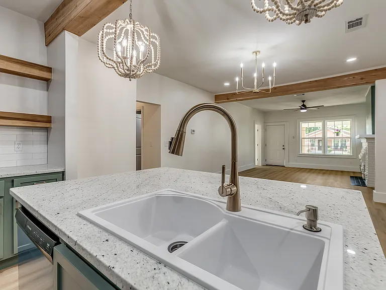 1723 W Park Pl — Photo 19