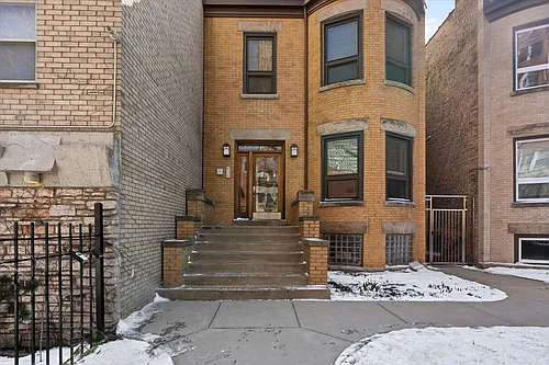 5739 N Winthrop Ave #1 Photo 1