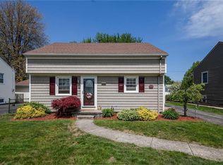 228 Haddon Rd, Rochester, NY 14626