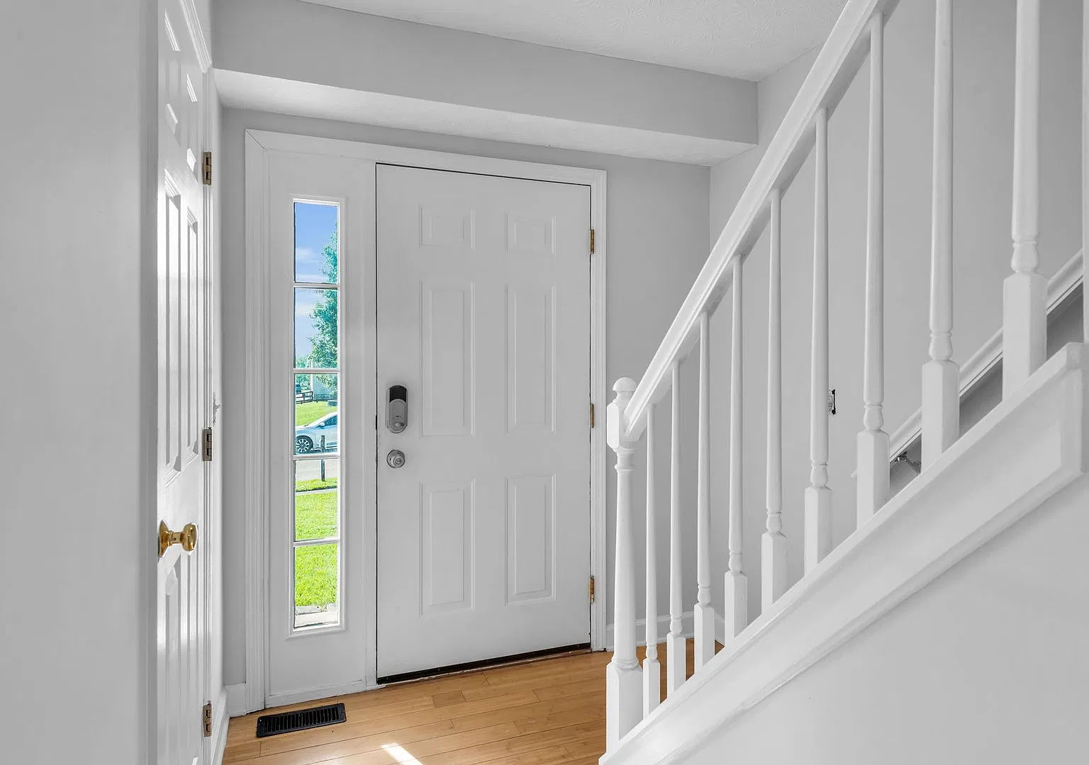 Lebanon- Beautiful 3 bed 2.5 bath home — Photo 3