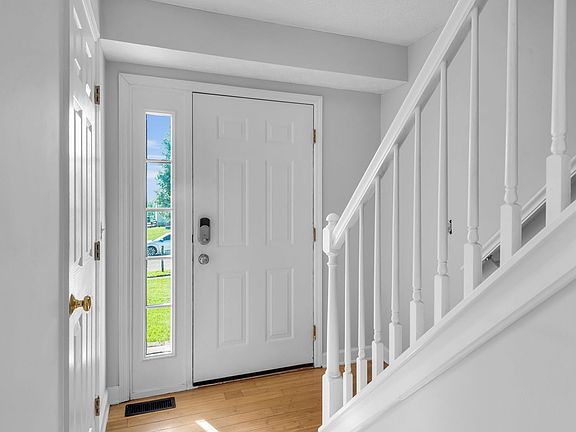 3rd image of 241 Wood Forge Cir