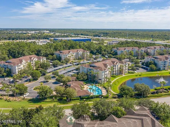 7801 POINT MEADOWS Drive #3209, Jacksonville, FL 32256