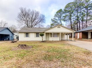 1321 Mullins Station Rd, Memphis, TN 38134