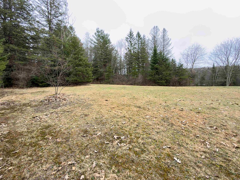 1st image of 31 Privacy Lane