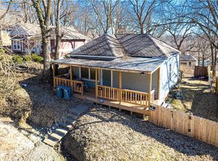 2911 N 6th St, Saint Joseph, MO 64505