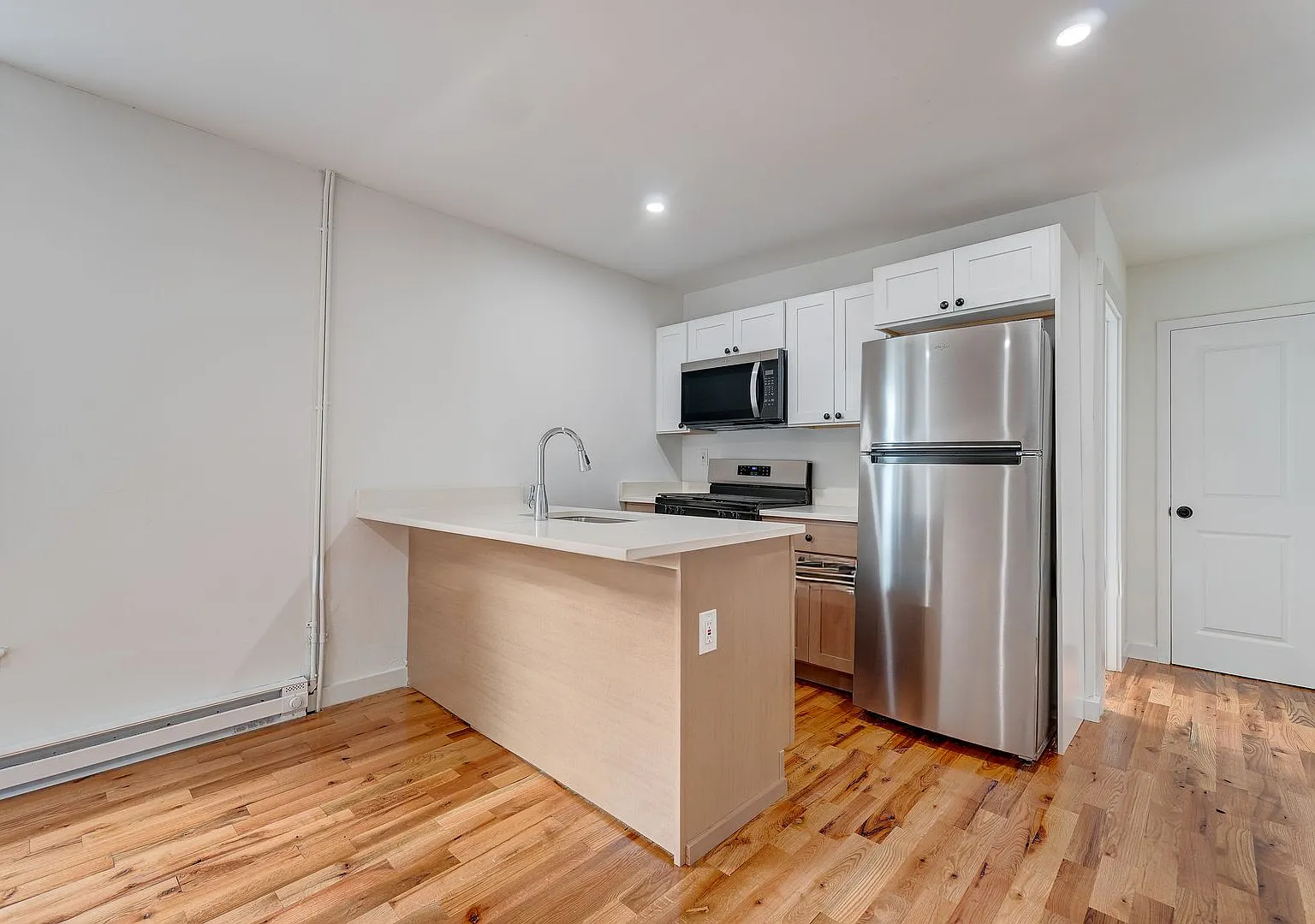 522 Elm St — Photo 4