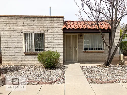 3646 E Blacklidge Dr #9 Photo 1