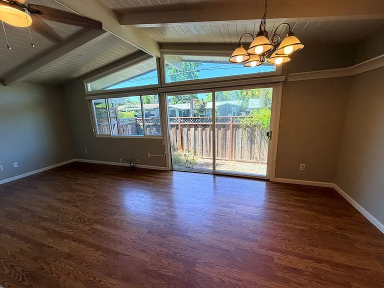35 Kuhl Ct — Photo 6