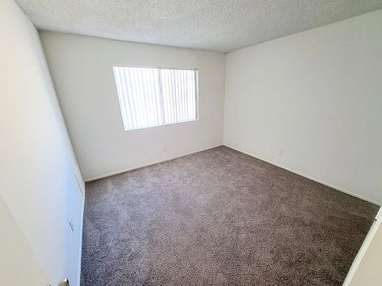 Oak Hills — Photo 27