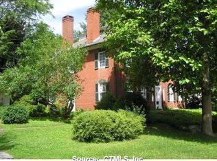 73 Chaplin St, Chaplin, CT 06235