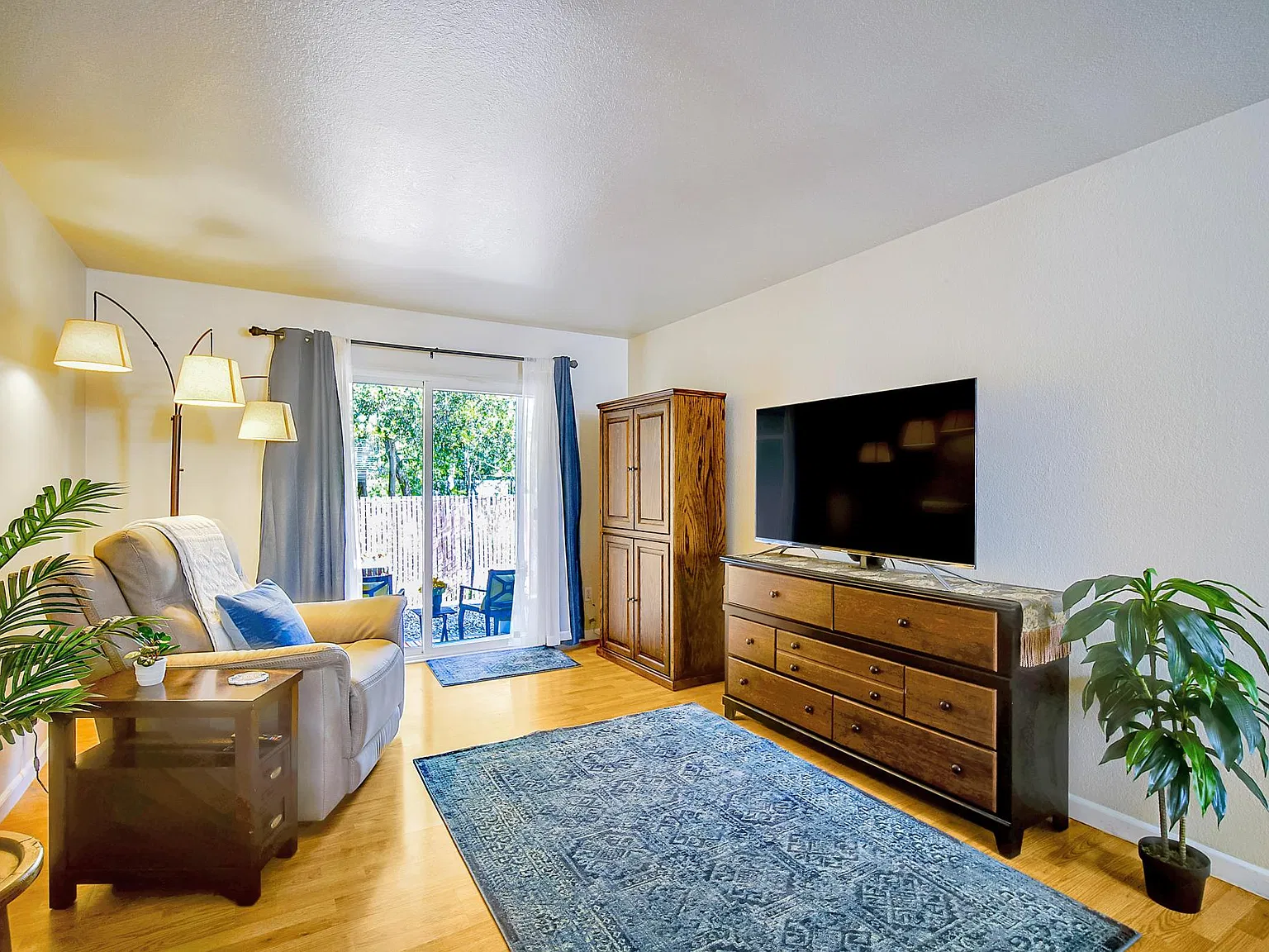 678 Santa Alicia Dr — Photo 4