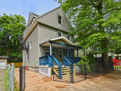 212 Newhall Street, New Haven, CT, 06511
