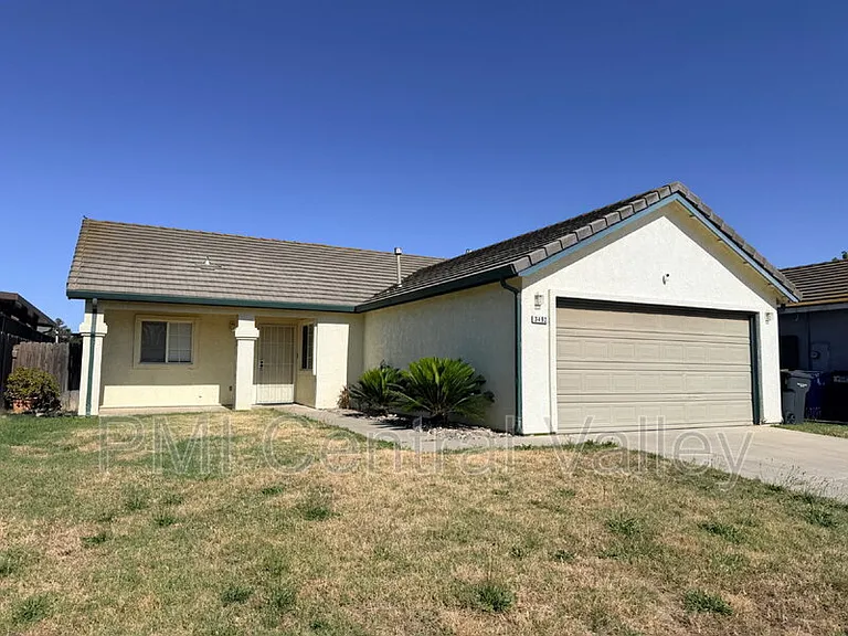 3492 Gerald Ct — Photo 1