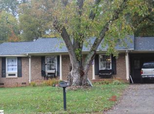 411 Penarth Dr, Greenville, SC 29617