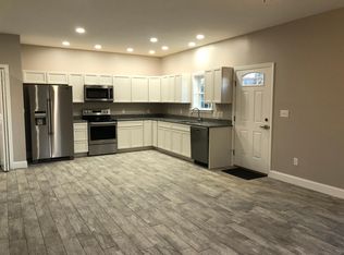 46 Perkins St, Bangor, ME 04401
