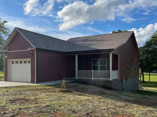 134 Honeysuckle Ln, Sparta, TN 38583