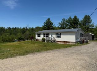 17086 Pierce Rd, Stanwood, MI 49346