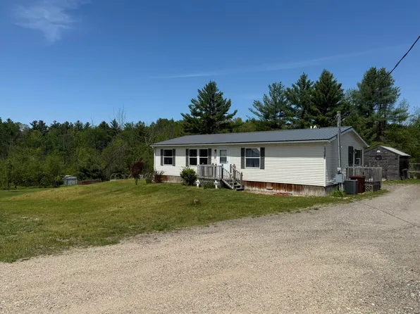 17086 Pierce Rd, Stanwood, MI 49346