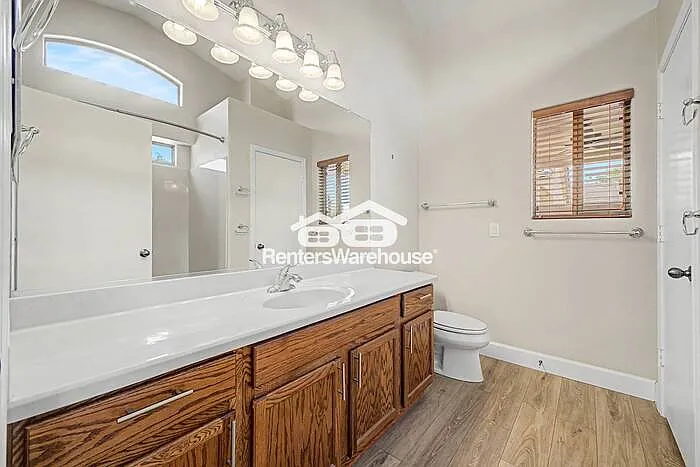 29169 N Rosewood Dr — Photo 15