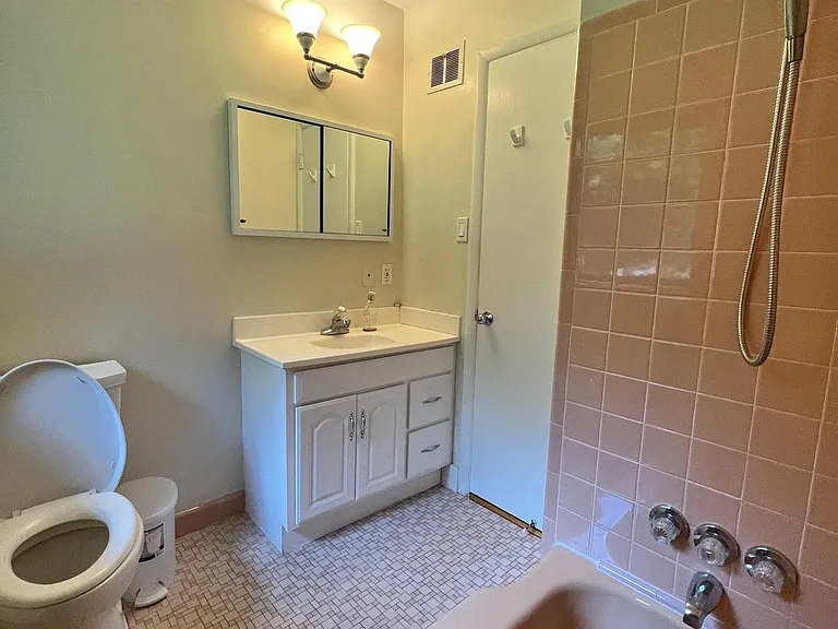 6710 Persimmon Tree Rd — Photo 22