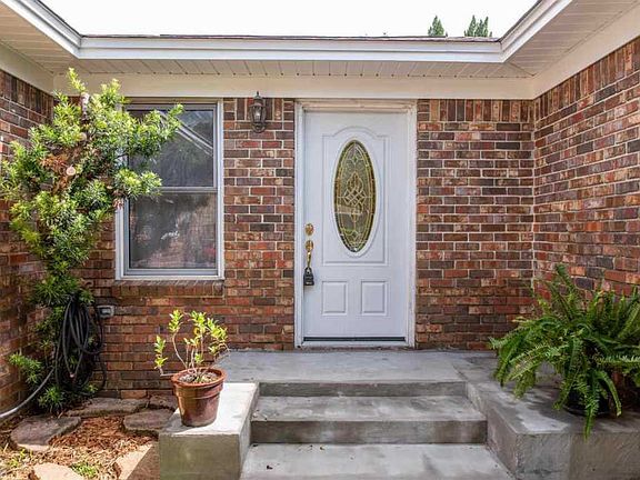 4th image of 5909 Strickland Pl