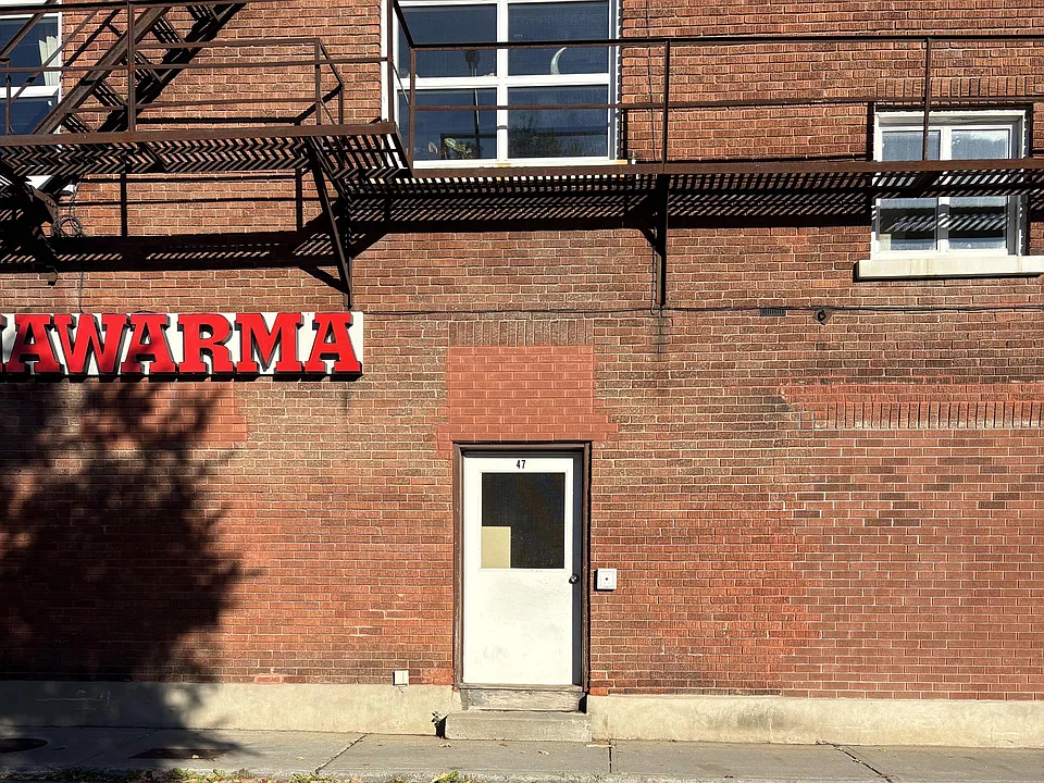 47 Cameron Ave #3