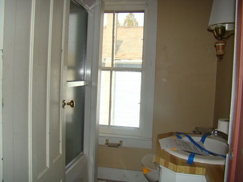 5th image of 248 MAIN Street