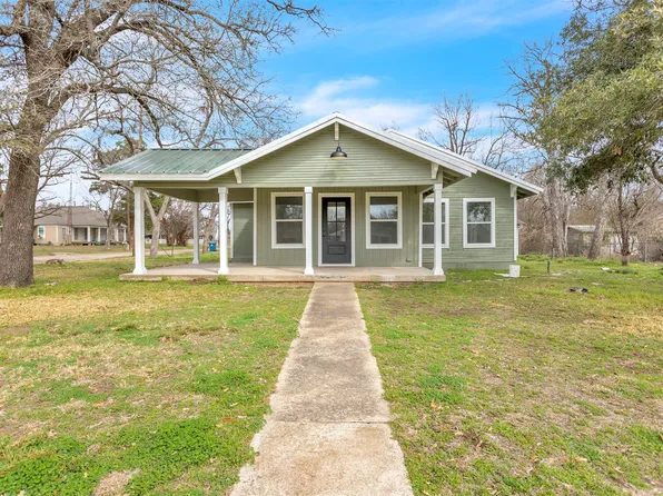 306 Comal, Wortham, TX 76693