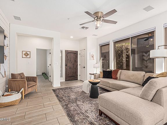 4th image of 2359 W Muirfield Drive