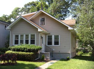 14 Hamilton St, Montvale, NJ 07645