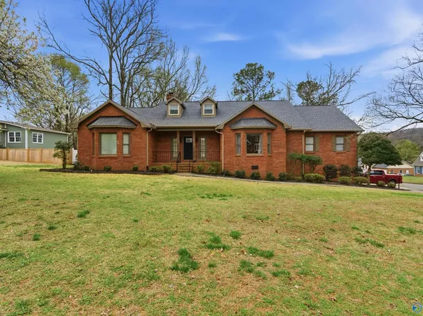 162 Southwood Dr, Madison, AL 35758
