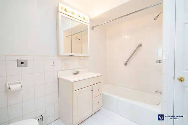 Rented by Coldwell Banker Reliable Real Estate | media 6