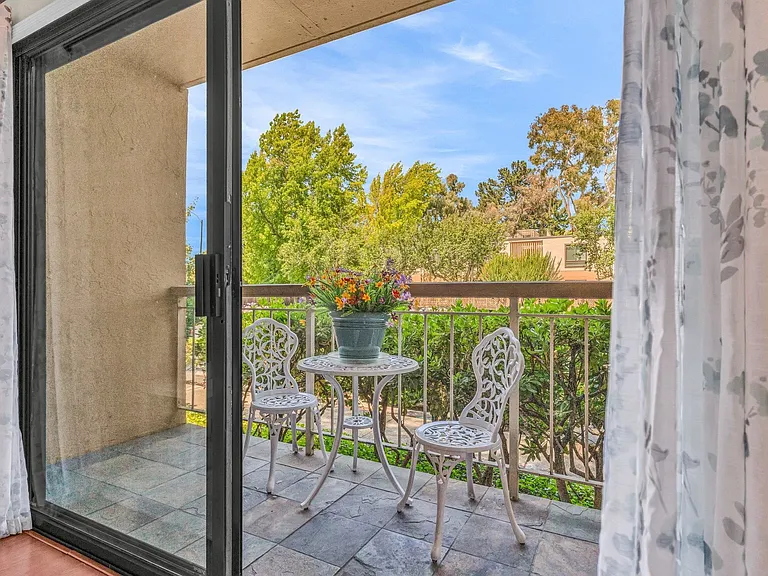 470 N Civic Dr #105 — Photo 27